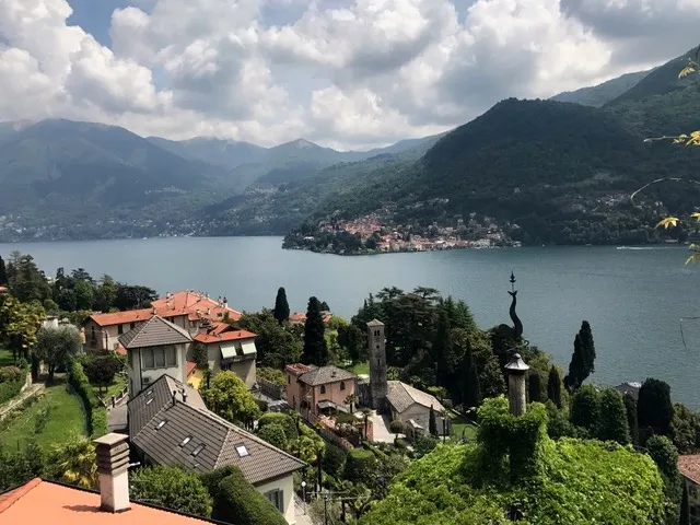 Hospedagem no Lago de Como