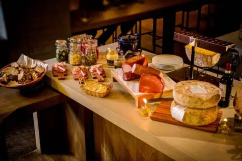 Inverno com Raclette-Grand Hyatt