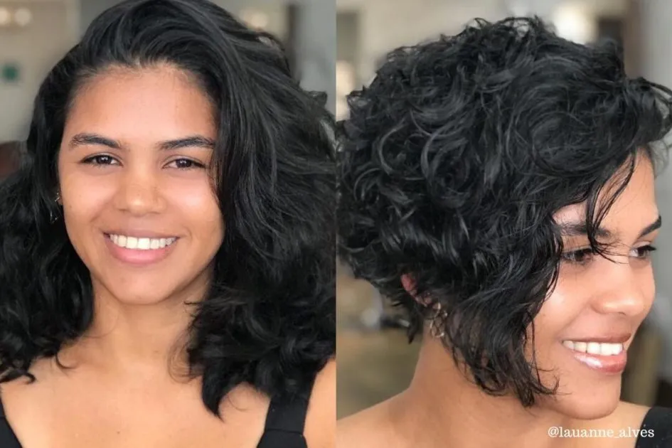 Mulher com Corte de Cabelo Short Bob Assimétrico