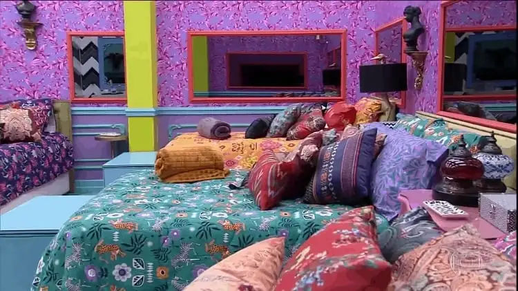 quarto colorido do Big Brother Brasil 21