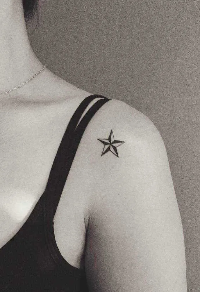 Shoulder tattoo - 50 ideas to inspire you