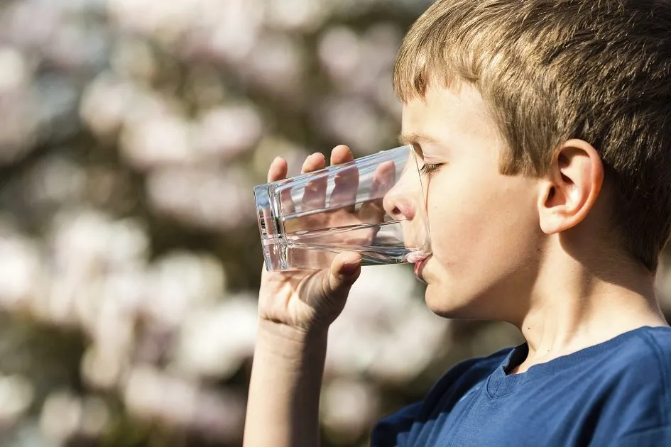 Deshidratación: qué es, tipos, tratamientos y grupos de riesgo