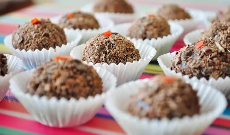 Do you like brigadeiros?  So take these 10 very exotic recipes