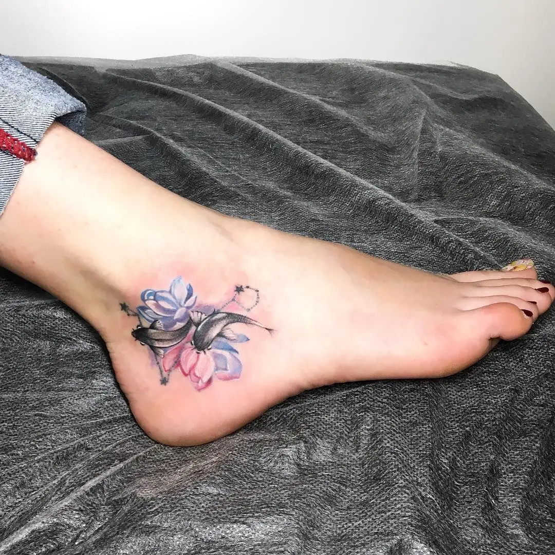 We've selected more than 100 of the photos of tattoo on foot for you