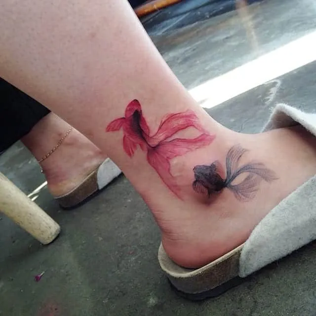 We've selected more than 100 of the photos of tattoo on foot for you