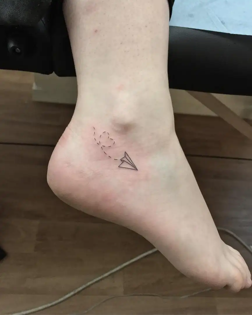 We've selected more than 100 of the photos of tattoo on foot for you