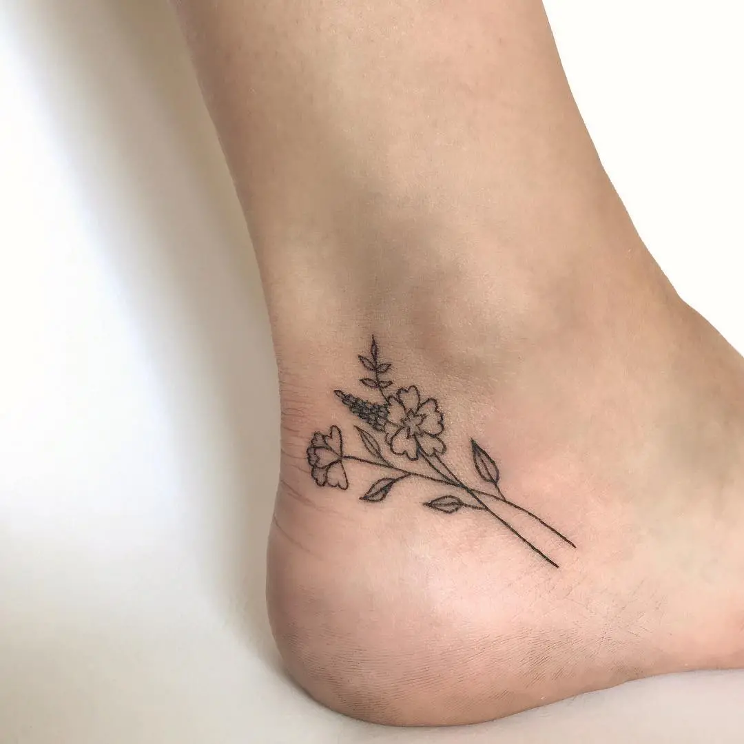 We've selected more than 100 of the photos of tattoo on foot for you