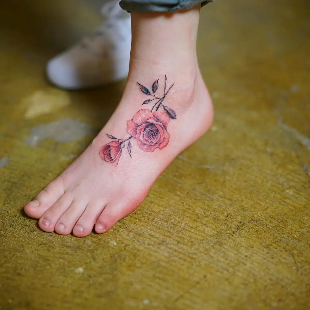 We've selected more than 100 of the photos of tattoo on foot for you