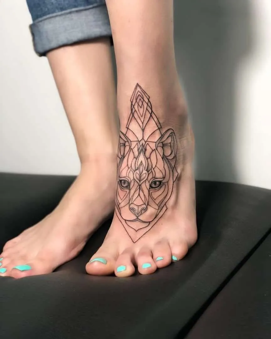 We've selected more than 100 of the photos of tattoo on foot for you