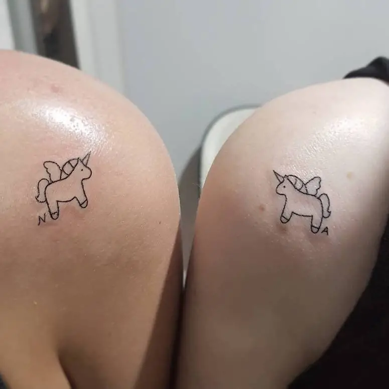100 pictures of tattoo women's shoulder to get you in the groove