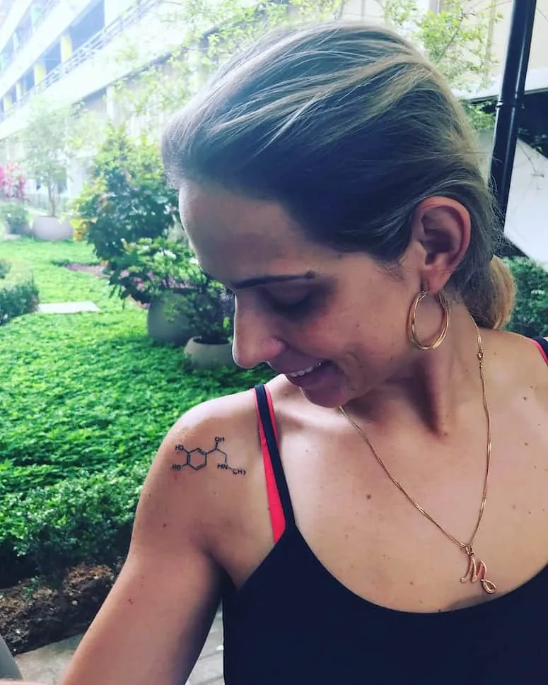 100 pictures of tattoo women's shoulder to get you in the groove