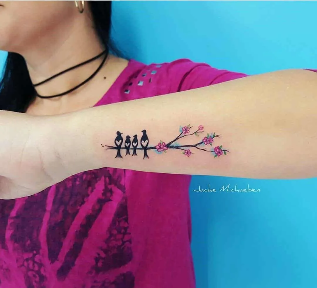 Check it out right now + 100 ideas for tattoo for women for you to choose from