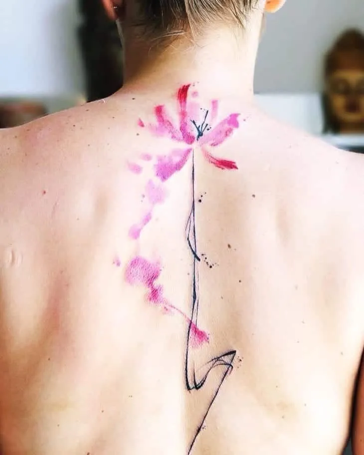 More than 60 tips from a tattoo on the back for you to get inspired