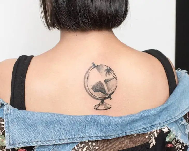 More than 60 tips from a tattoo on the back for you to get inspired