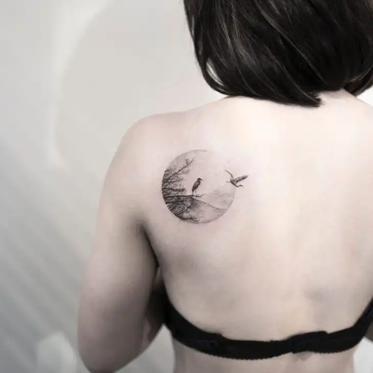 More than 60 tips from a tattoo on the back for you to get inspired