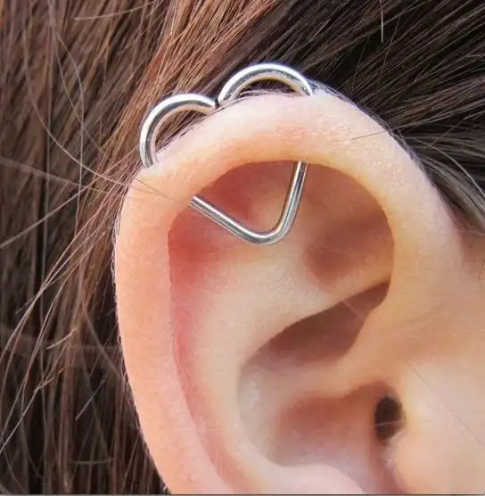 Ear piercing, curiosities + 51 images of inspiration
