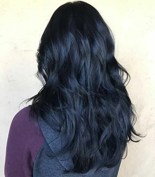 Cabello negro azulado: descubre cómo tener el cabello de tus sueños