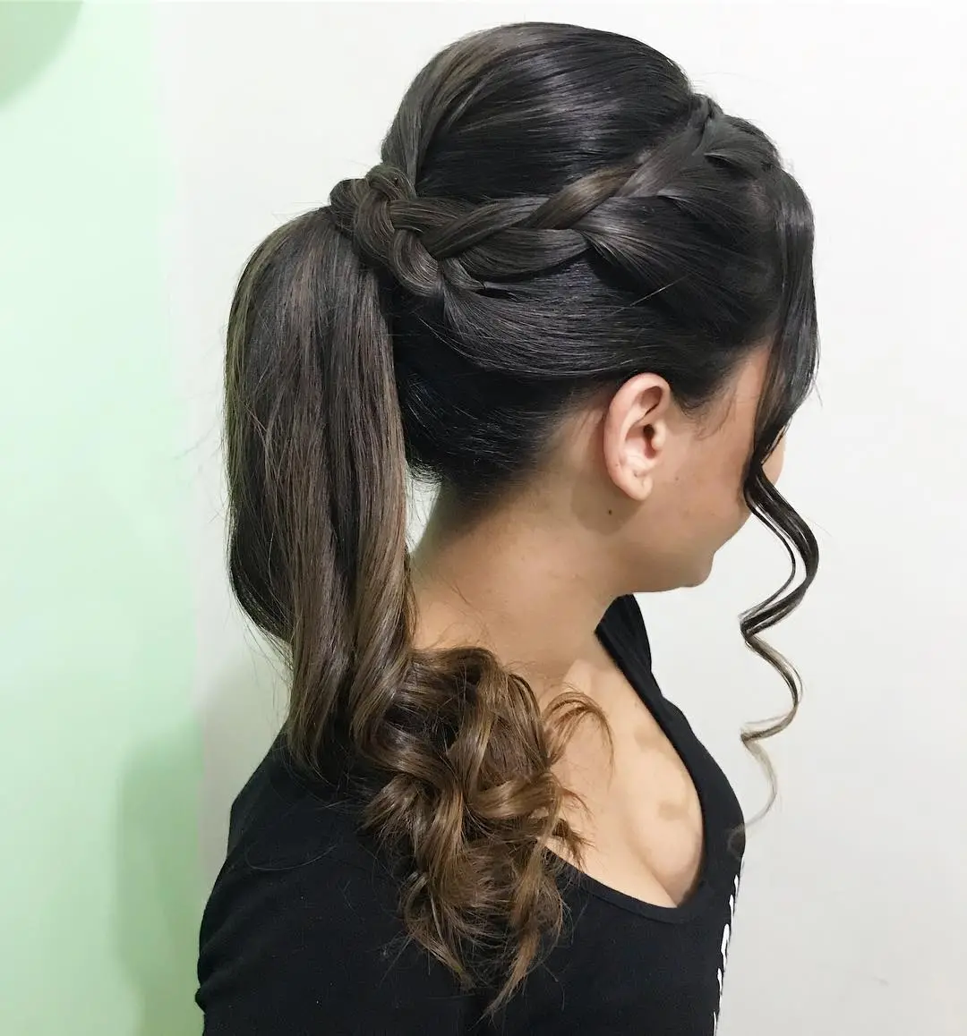 60 hairstyles, from simple to elegant, to wear at a wedding