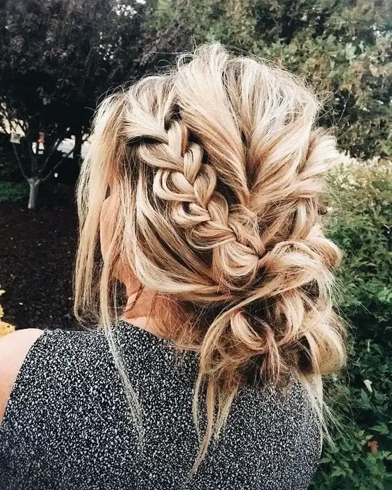 60 hairstyles, from simple to elegant, to wear at a wedding