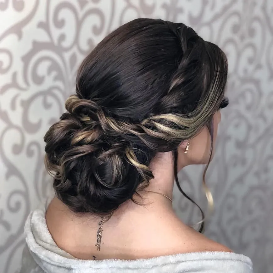 60 hairstyles, from simple to elegant, to wear at a wedding