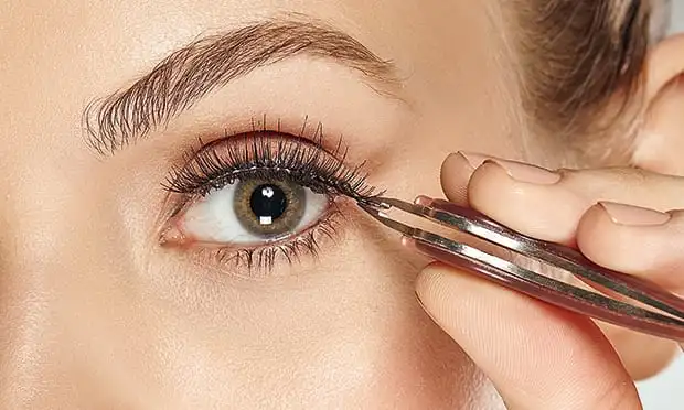 False eyelashes: find out the types and how to use them!