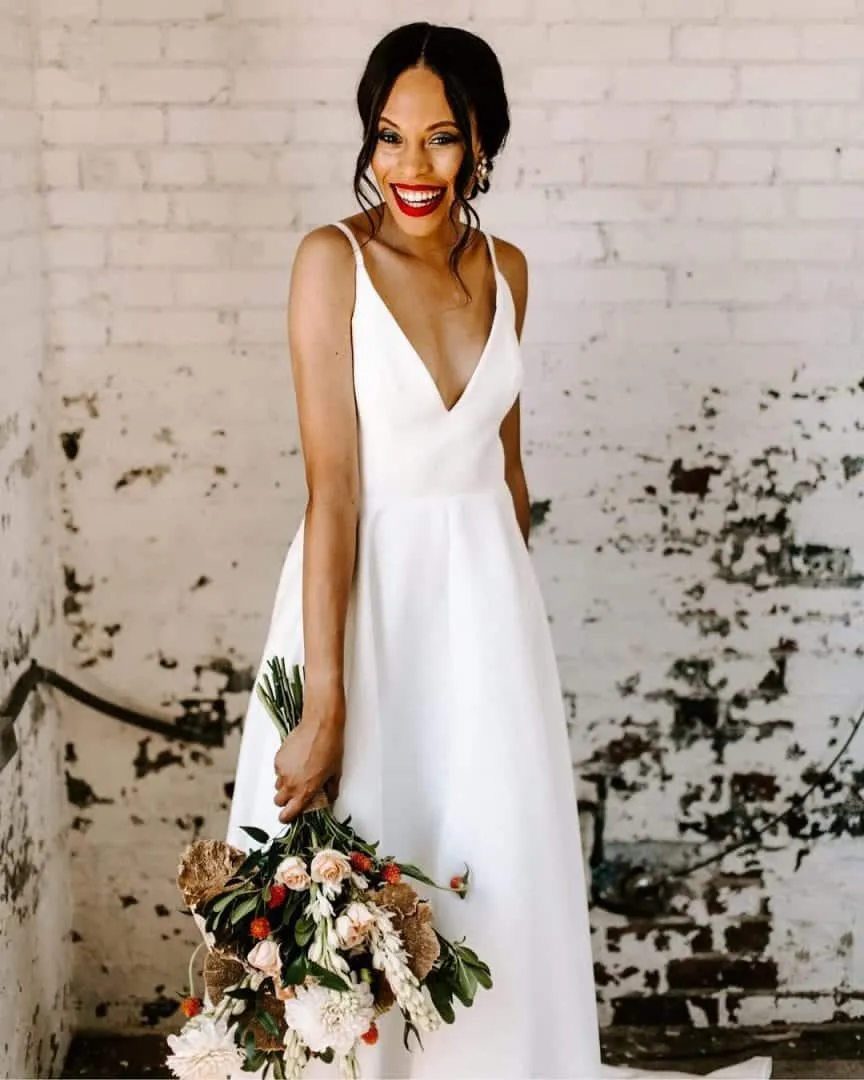 Wedding dress models for the day, when less is more!