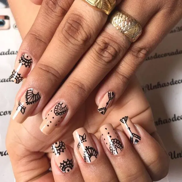 Decorated nails 2019: Check out the creative trends for this year