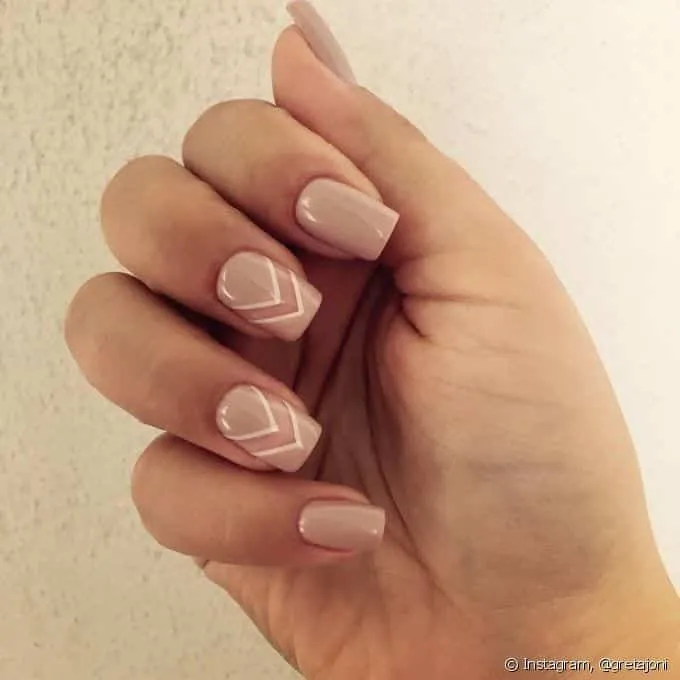 Nude nails: when to use them and 100 photos to inspire you!